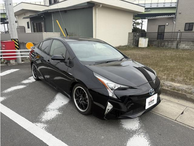トヨタ プリウス 