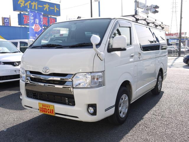 トヨタ ハイエースバン 