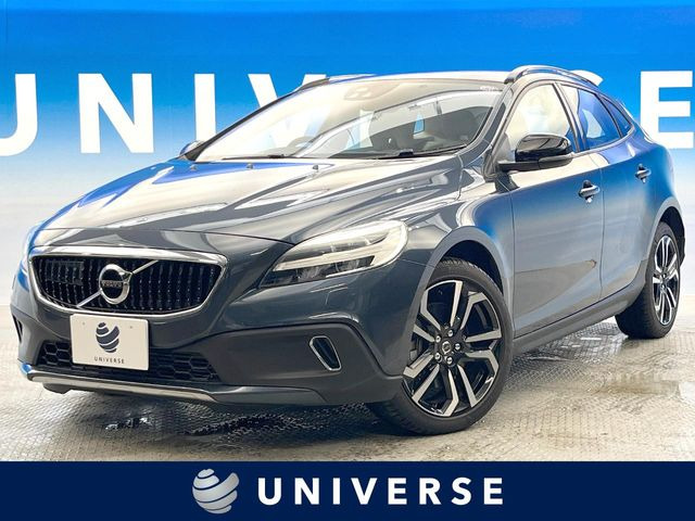 ボルボ V40クロスカントリー 