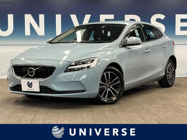 ボルボ V40 