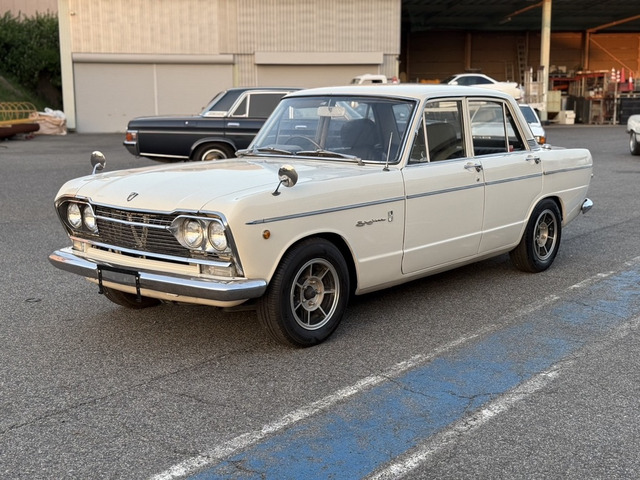 日産 スカイライン 