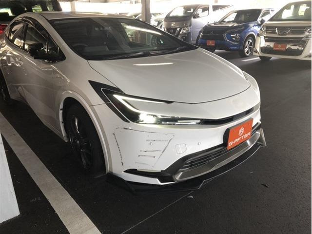 トヨタ プリウス 