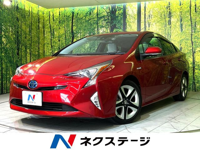 トヨタ プリウス 