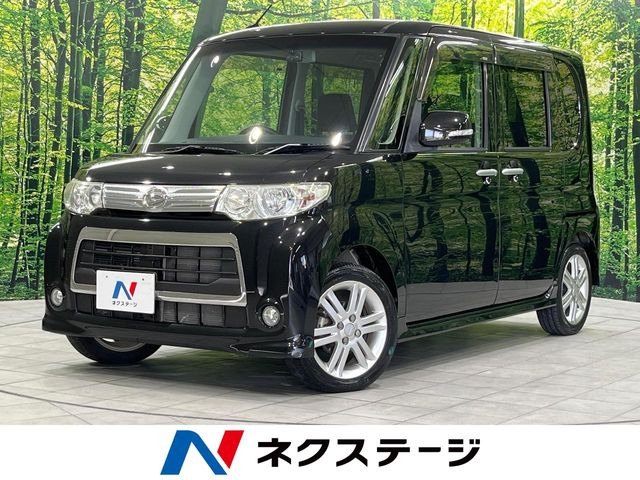 ダイハツ タントカスタム 