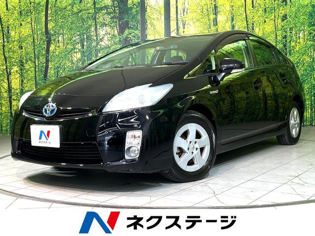 トヨタ プリウス 