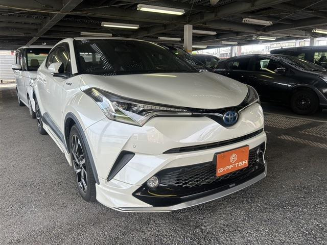 トヨタ C-HR 