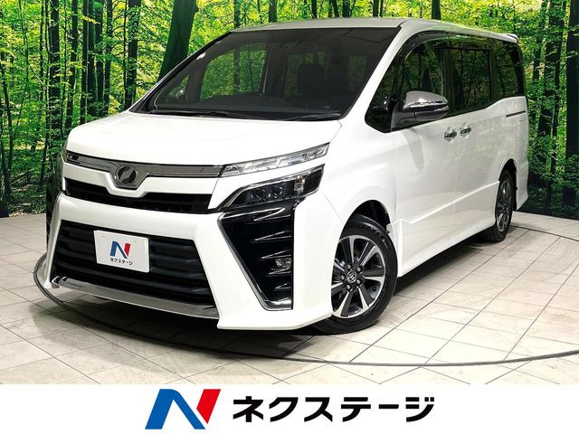トヨタ ヴォクシー 