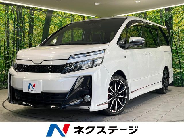トヨタ ヴォクシー 