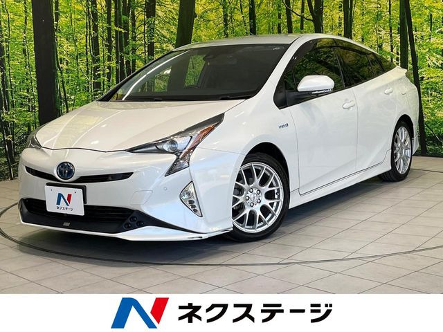 トヨタ プリウス 