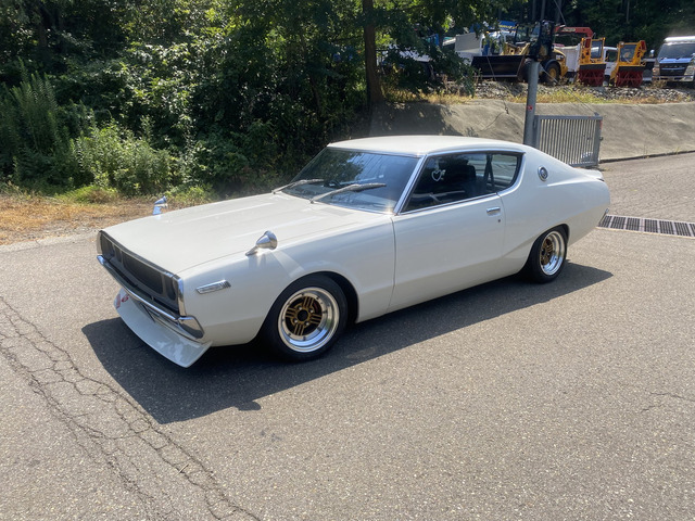 日産 スカイライン 