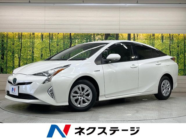 トヨタ プリウス 