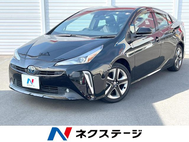トヨタ プリウス 