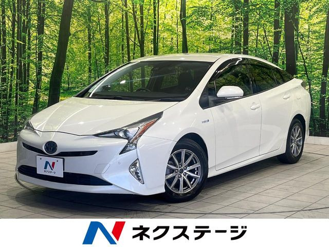 トヨタ プリウス 