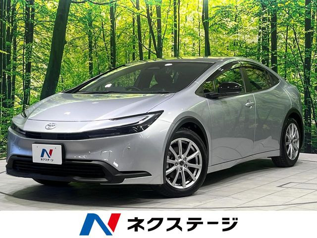 トヨタ プリウス 
