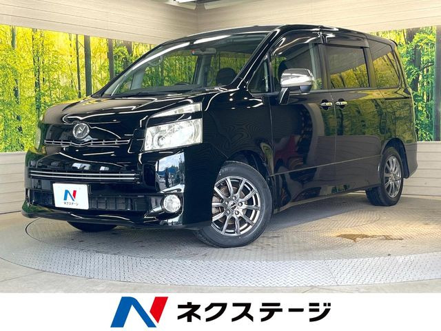 トヨタ ヴォクシー 