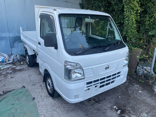 日産 NT100クリッパー 