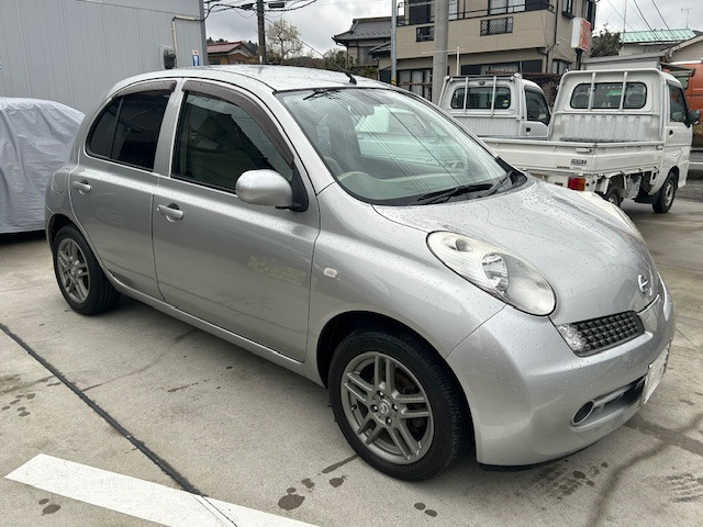 日産 マーチ 