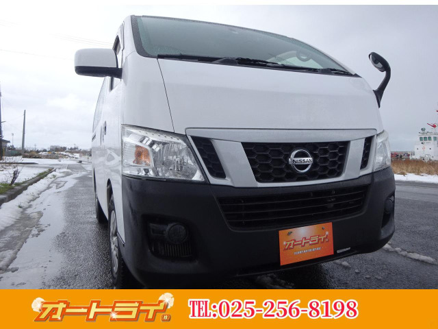 日産 NV350キャラバン 