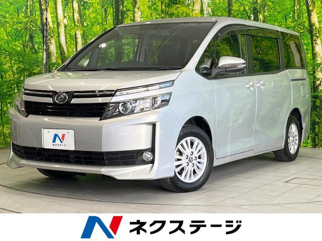 トヨタ ヴォクシー 