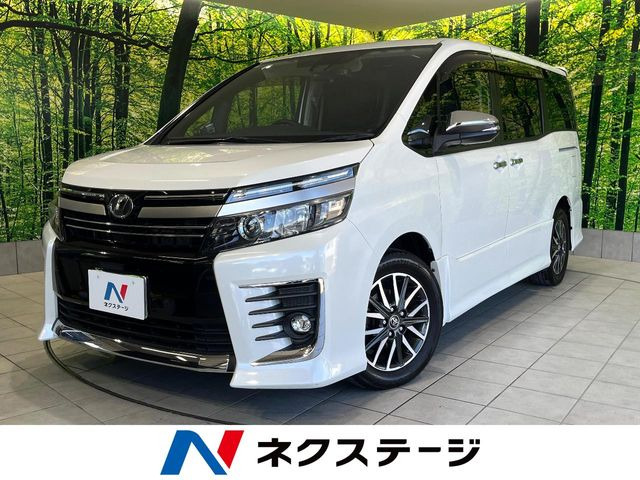 トヨタ ヴォクシー 
