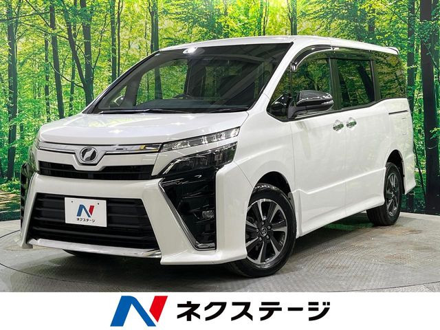 トヨタ ヴォクシー 