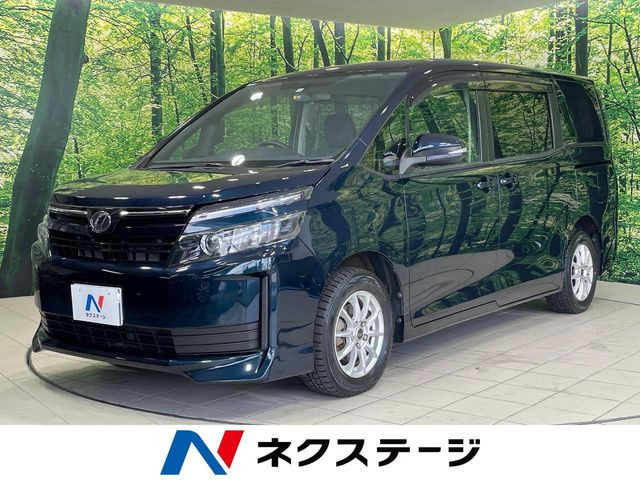 トヨタ ヴォクシー 