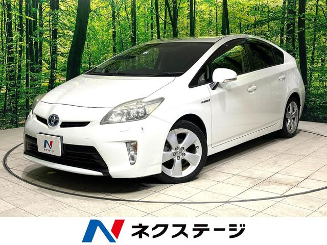 トヨタ プリウス 