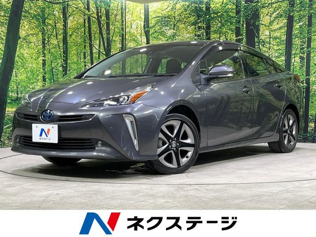 トヨタ プリウス 