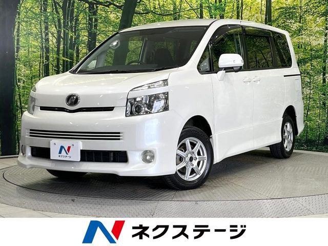 トヨタ ヴォクシー 