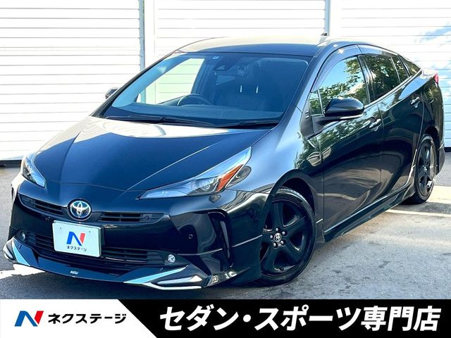 トヨタ プリウス 