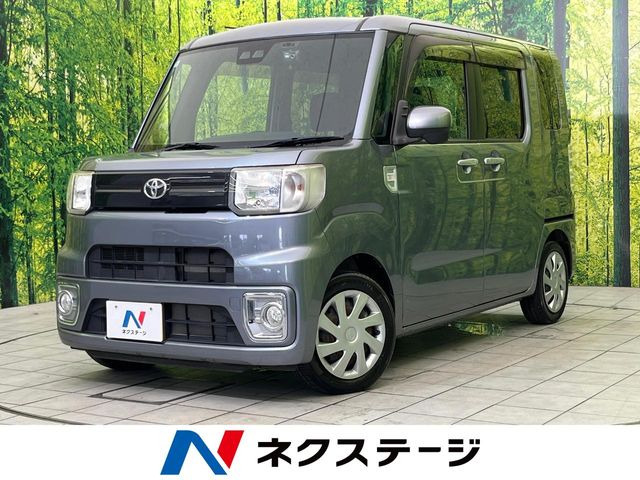 トヨタ ピクシスメガ 
