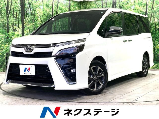 トヨタ ヴォクシー 