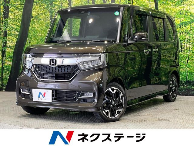 ホンダ N-BOXカスタム 