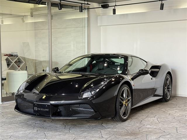フェラーリ 488GTB 