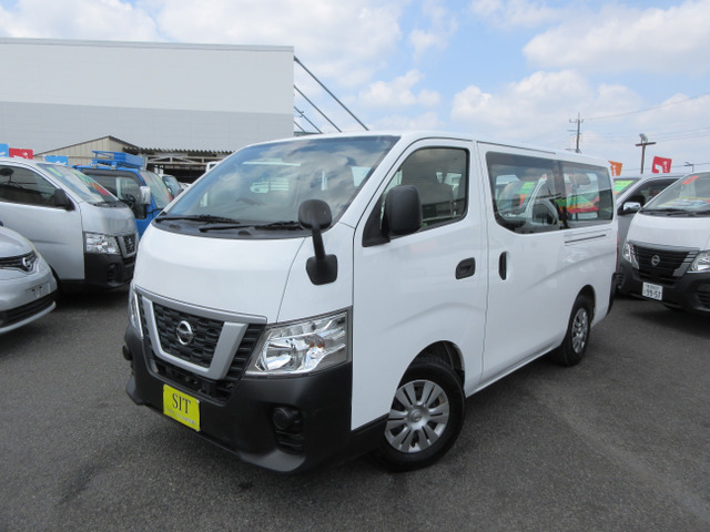 日産 NV350キャラバン 