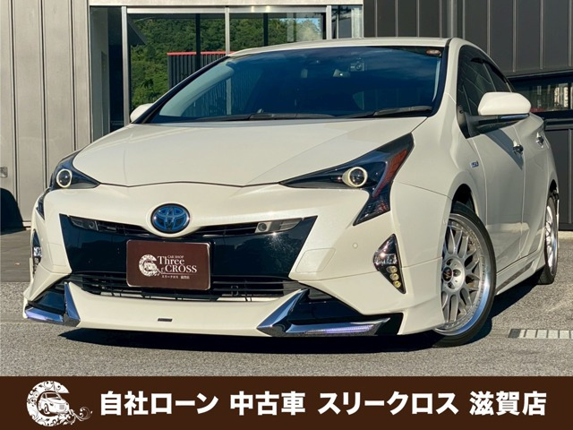 トヨタ プリウス 