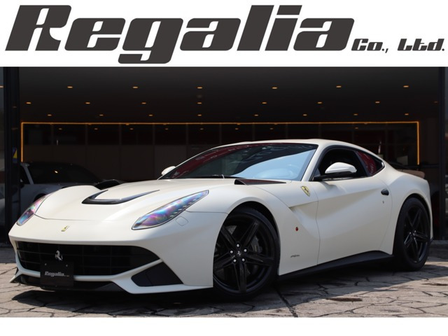 フェラーリ F12ベルリネッタ 
