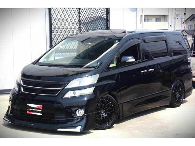 トヨタ ヴェルファイア 