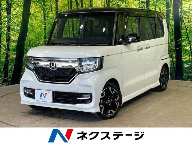 ホンダ N-BOXカスタム 