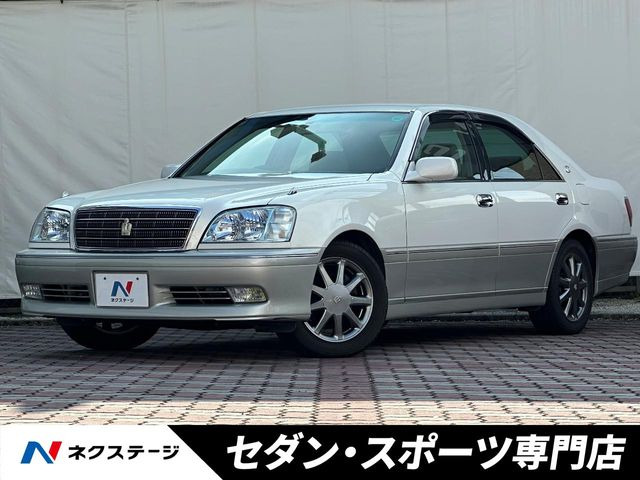 トヨタ クラウン 