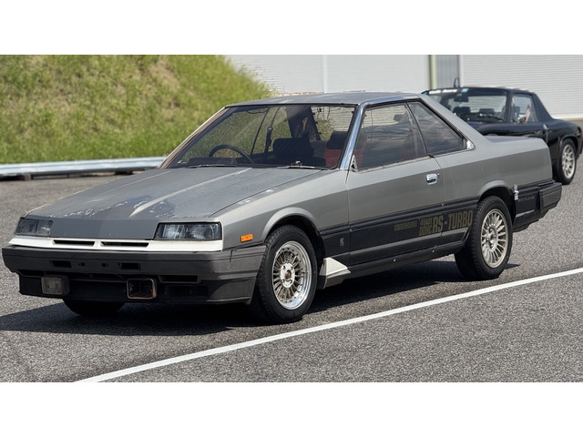 日産 スカイライン 