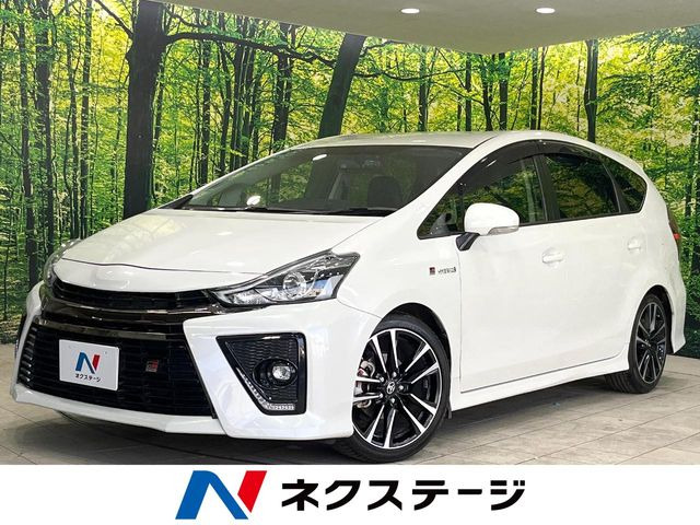 トヨタ プリウスα 
