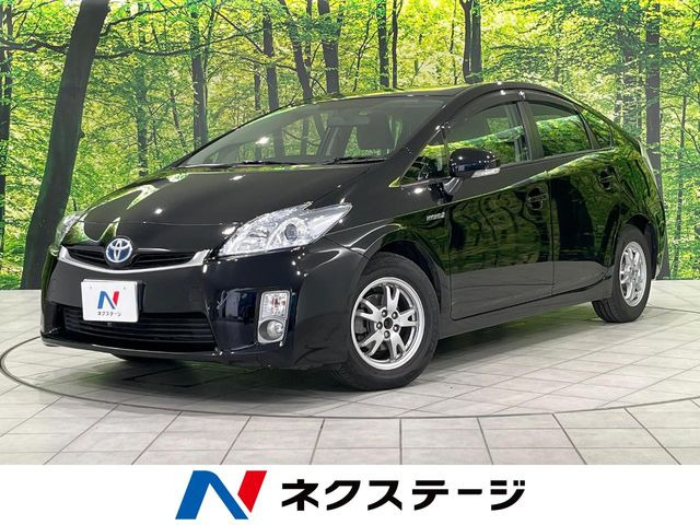 トヨタ プリウス 
