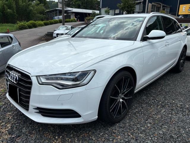 アウディ A6アバント 