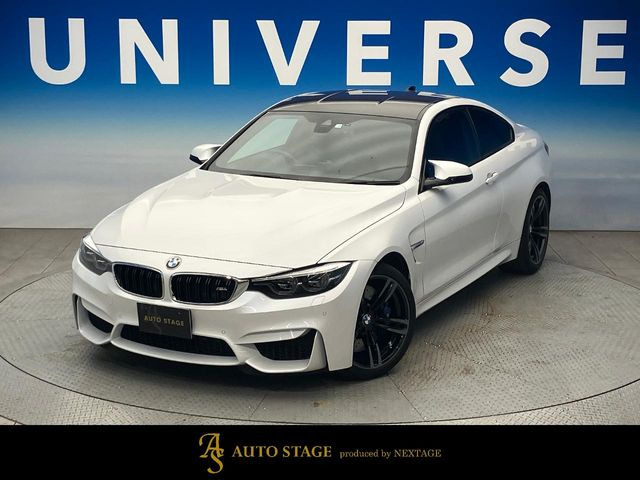 BMW M4クーペ 