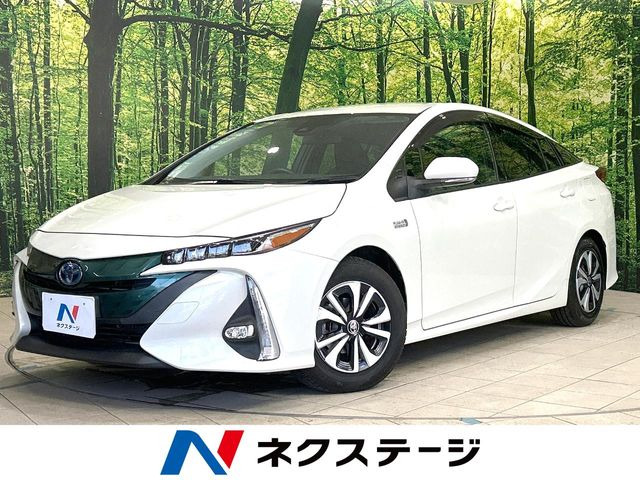 トヨタ プリウスPHV 