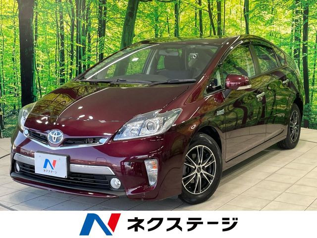 トヨタ プリウスPHV 
