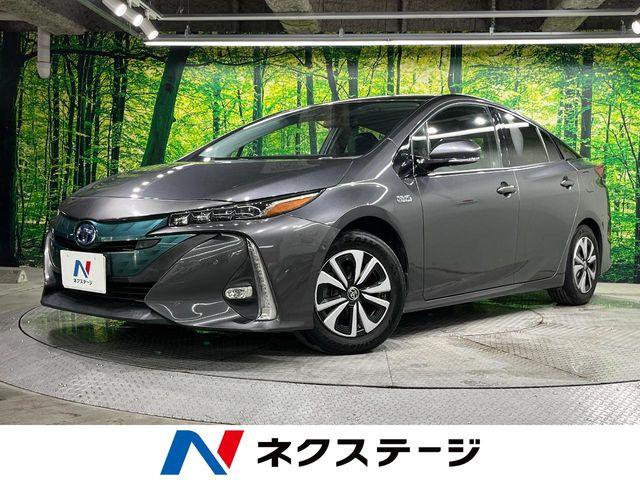 トヨタ プリウスPHV 