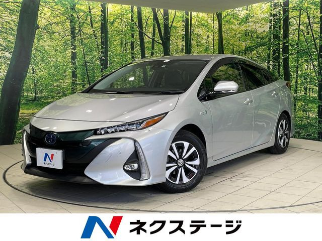 トヨタ プリウスPHV 