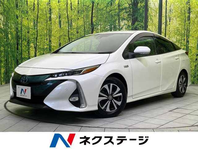 トヨタ プリウスPHV 